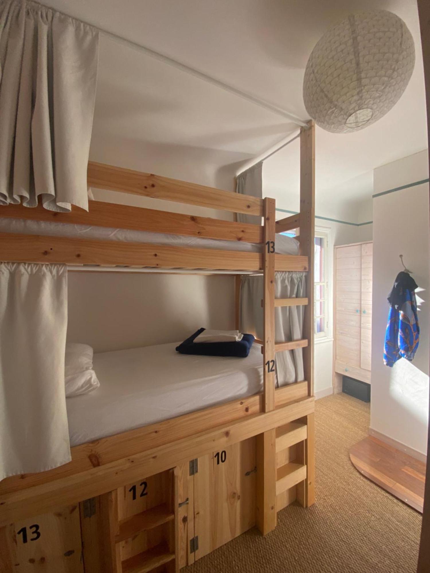 L'Escale Surf Hostel - Auberge De Jeunesse Guéthary Стая снимка